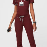 FIGS Medical Scrub Set Catarina Top Zamora Jogger Burgundy Size XS Womens Photo 0