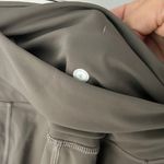 Lululemon Sage Green Leggings With Drawstring & Pockets Size 6 Photo 2