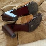a.n.a . Tan/Brown Vintage Suede Open Toe Clogs 3" Size 8.5 Photo 4