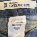GAP Jeans Womens 6A Blue Denim Long And Lean Low Rise Flare Cotton Blend Y2K Size 6 Photo 5