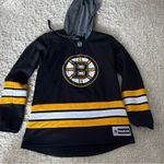 Reebok Boston Bruins Hoodie size small Photo 0