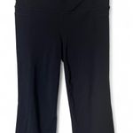 Athleta  Power Up Capri Leggings Yoga Pants Split Back Hem in Black Womens Size M Photo 1