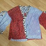 Umgee 🏷️🏷️ small juniors/ladies sheer top cougar print Photo 3