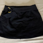 Source Unknown Black Mini Skirt with Gold Buckle Size XS‎ Photo 0