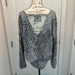 Daytrip  V-Neck women’s blouse Photo 3
