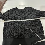 Fabletics  Lola Back at it‎ Black Rose Print Flock Long Sleeve Top Size M Photo 9