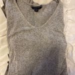 American Eagle Sweater Photo 1