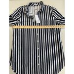 Chico's NEW  Shirt Womens Small No Iron Chic Stretch Workwear Quiet Luxury Career Photo 4