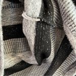 ZARA Trafaluc Cropped Knit Black & Gray Stripes w/ Metallic Sweater Sz M GUC Photo 5