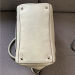 Prada ELEGANT 💫 💫genuine leather tote bag ☀️☀️ Photo 4