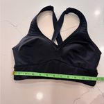 Athleta Be Bold Sport Bra Small Cross Back Side Adjustable Athletic in black Photo 3