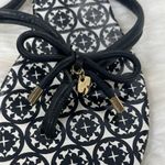 Kate Spade NEW YORK Mystic Thong Sandals shoes with Top Bows and Spade Charm 8.5 Photo 3