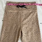 White Fox Boutique WHITE FOX Active Sarah’s Day x WFA Limited Edition Speckle Leggings Sand Size S Photo 9