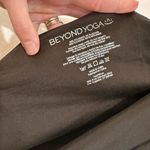 Beyond Yoga  NWT Zip Pocket Infinity Scarf Women’s One Size Black Soft Stretch Photo 2