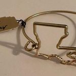 Anna & Ava New Louisiana State Outline Bangle Bracelet Gold One Size NWT LA ULL Photo 0