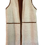 Rafaella  nwt Sherpa faux fur front vest size m Photo 0