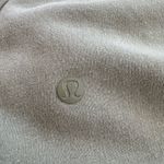 Lululemon Sweatshirt Photo 3