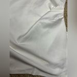 White‎ One Photo 3