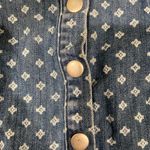 Kendall + Kylie denim blue and white print button from skirt waist 27 in. Photo 3