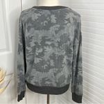 Splendid Women's Leaf Camo Crewneck Sweatshirt Gray Size S Casual Long Sleeve Photo 4
