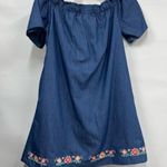 Savanna Jane Floral Embroidered chambray Dress Size medium NWT Blue w/pockets Photo 2