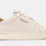 Coach NWOB Women’s Clip Low Top Leather Sneaker in Chalk/Khaki. Size 9.5B Photo 2