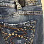 Silver Jeans  Frances Bootcut Women’s Size 31 Denim Low Rise Y2K Distressed Photo 2