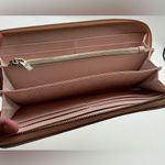 Ted Baker A Very Rare HTF Beautiful Beige Zip Around  London Leather Wallet Photo 5