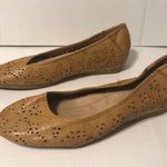 Baretraps Memory Foam Mariah flat shoe women size 10 M Photo 2