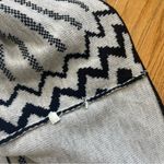 Madison 88 Knit Shawl, Wrap Women’s One Size Black & Gray Poncho Cardigan Photo 7