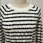 Gap  Black & White Striped Sweater – Size Medium – Chic Front Detailing Photo 1