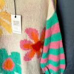 Gold & Silver: Pink & Green Crew Neck Floral Design Sweater Photo 8