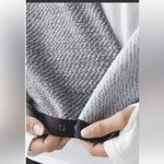 Lululemon  Vinyasa Scarf  Rulu Parallel Stripe Pigment Gray Heathered Black Photo 2