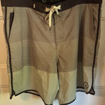 Vuori  Shorts  Photo 0