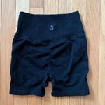 Buffbunny Ribbed Seamless Scrunch Short Photo 3