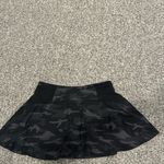 Athleta Athletic Dark Camo Skort Sz L Photo 4