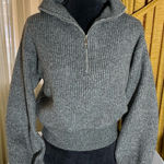 Steve Madden Modern  sweater 💖 Photo 0