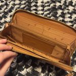 Kenneth Cole Tan Wallet Photo 2