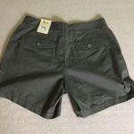 G.h Bass Womens Shorts Sz.12 NWT Army Green mini shorts Front pockets Photo 2