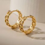 Boutique NEW dainty twisted chain ear buckle earrings Photo 1