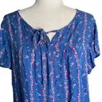 Lee Boho Flutter Sleeve Peasant Top M Blue Floral Rayon Tie Neck Bohemian Photo 1