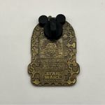 Star Wars Serv-O-Droid Galaxy’s Edge Pin Photo 3