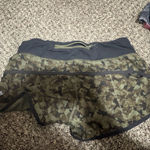 Lululemon Camo  shorts Photo 1