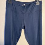 Yogalicious Navy Leggings Yoga Pants SZ M Workout Tights High Waisted Capri Photo 0