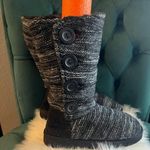 Women 100% Acrylic Knit Side Buttons Pull Photo 1