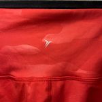 Old Navy Women's Powersoft 7/8 Elevate Leggings Red Camo Athletic NEW Size Large Photo 9