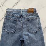 Aritzia  Denim Forum jeans Arlo High Rise Straight Classic Fit Size 26 Minimalist Photo 6