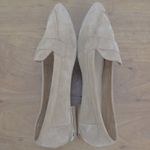 EXPRESS Tan Suede Pointed Toe Flats Size 9 Photo 8