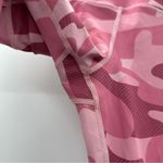 Zyia Active Light n Tight Pink Camo High Rise Cropped Leggings Size 4 Photo 7