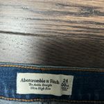 Abercrombie & Fitch Abercrombie Ultra High Rise Ankle Straight Photo 2
